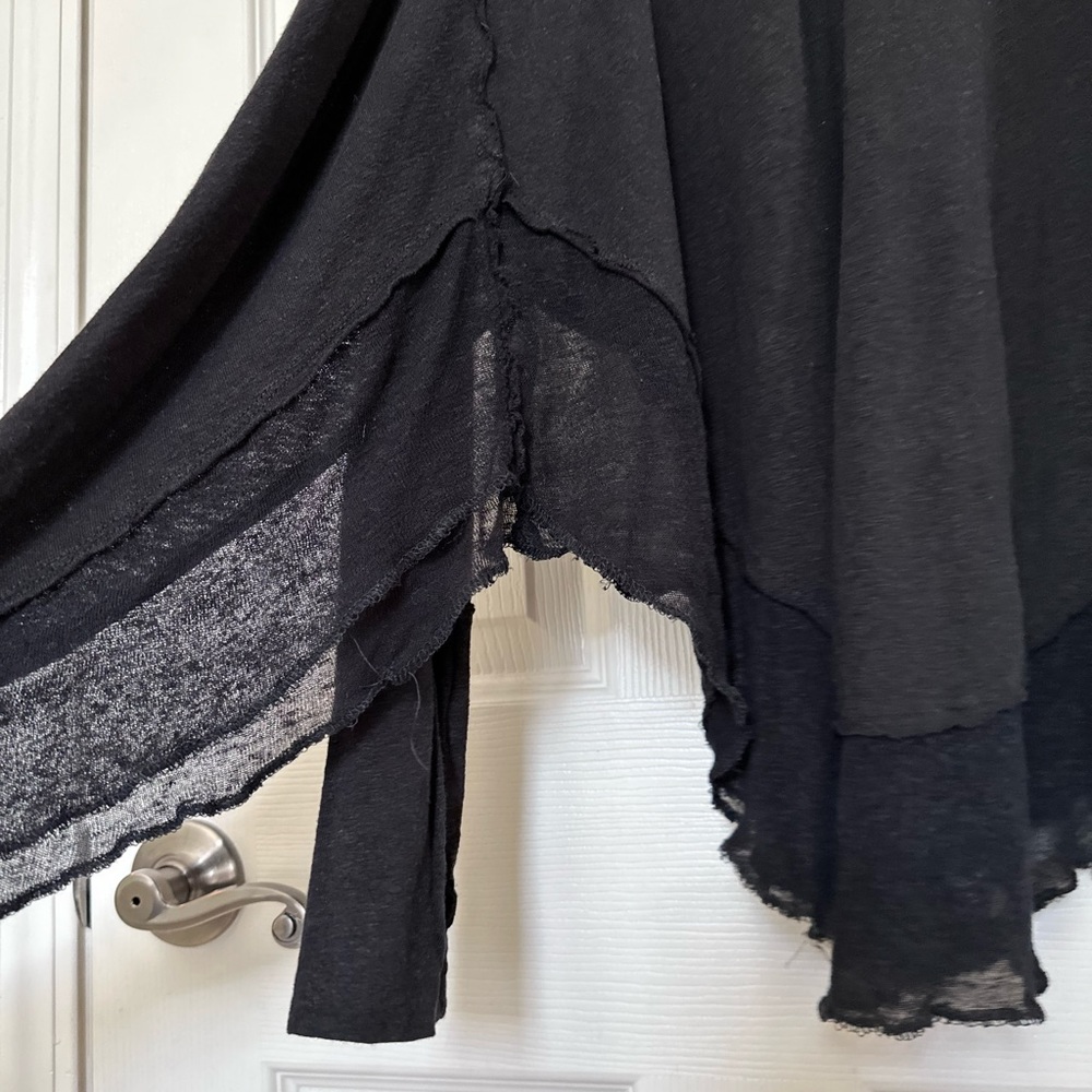 Free People black long sleeve tunic top with raw edges size small - Picture 13 of 15
